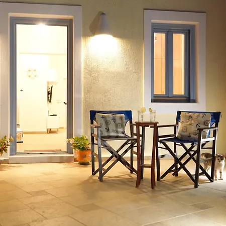 Blue And White Aura Santorini Traditional House